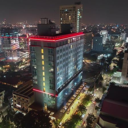 Aria Centra Surabaya Hotel Bagian luar foto